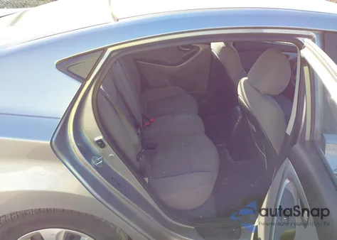 2016 Hyundai Elantra Se из США, поврежденный, VIN 5NPDH4AE4GH746671